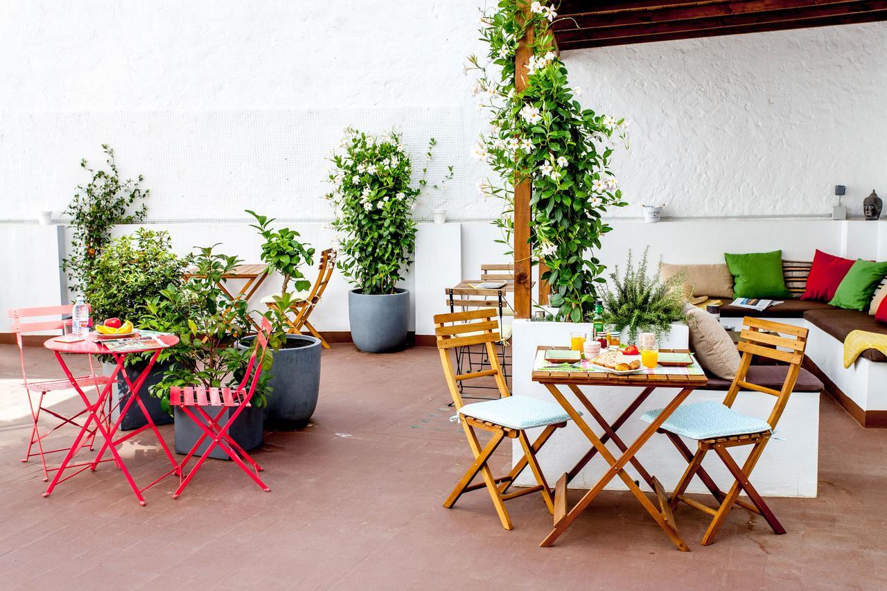City Garden Bed And Breakfast Valencia Exterior photo